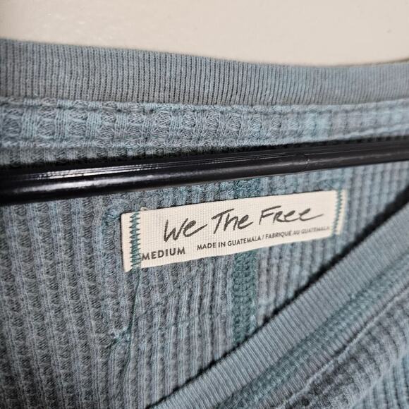 NWOT We The Free  Microphone Drop Thermal Oversized Slouchy Thumbholes Sz Medium - Picture 7 of 15